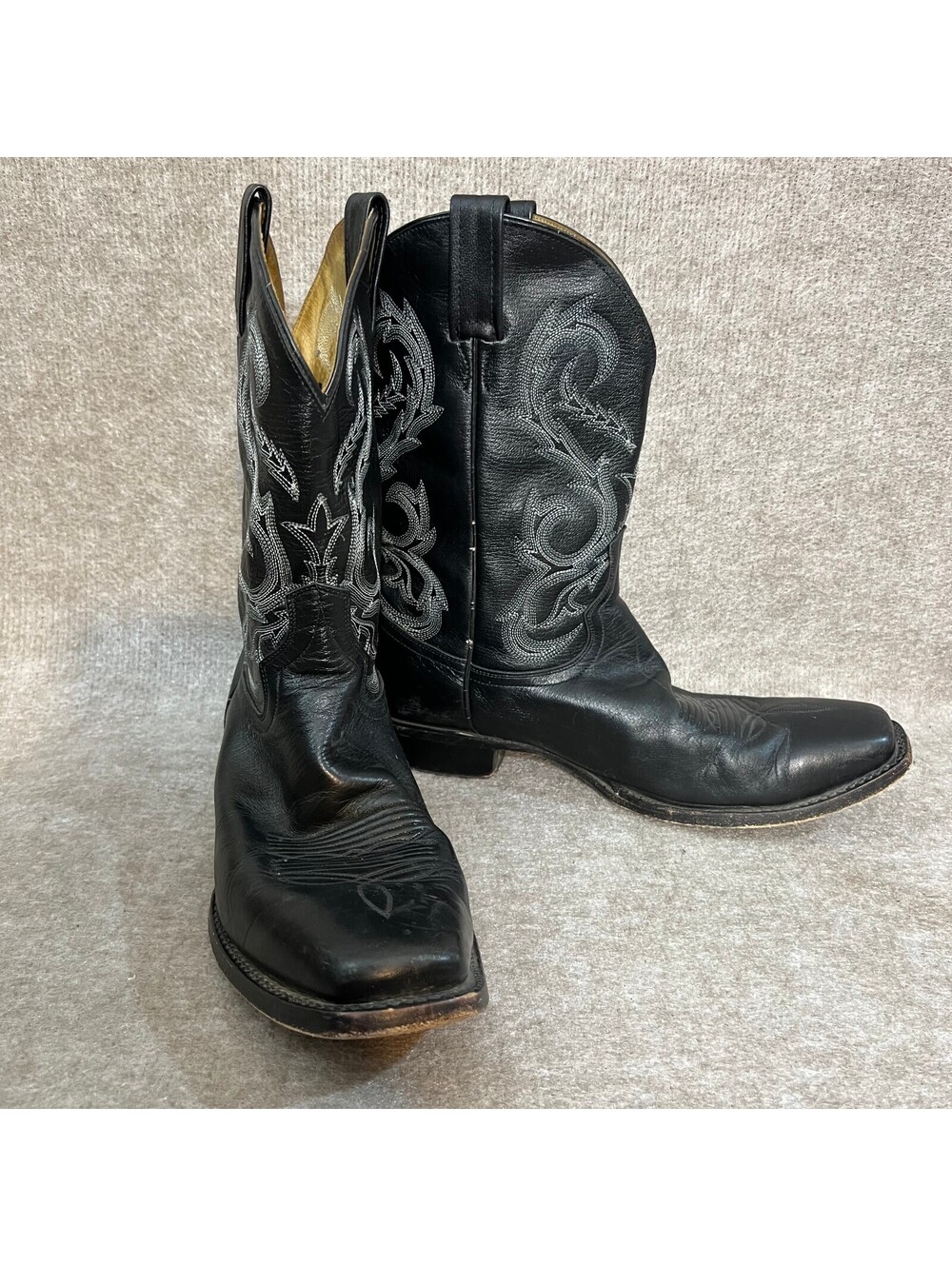 Cody James Cowboy Boots Men 10.5 EW Black Leather Western Embroidered Square Toe